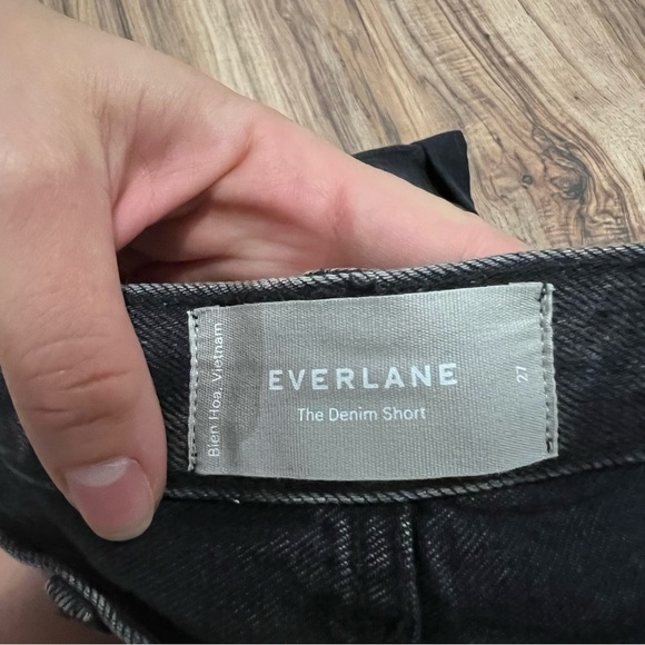 Everlane Womens The Denim Short Raw Hem Organic Cotton Washed Black - Picture 6 of 9